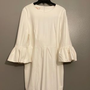 Cream/off-white Dress